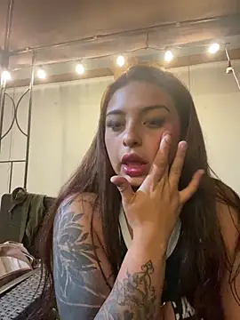 EmilyMoore_Pink webcam