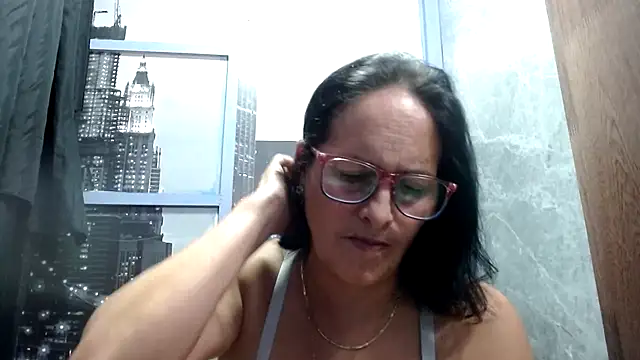 Nastylatinaxxx webcam