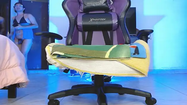 Alanni_parker webcam