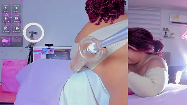 Abigail_Girl__ webcam