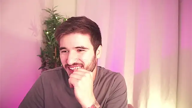 tony_wylie - Tony_Wylie's free webcam - UK Sex Cams