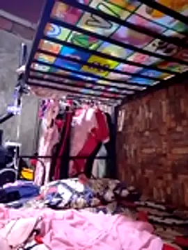 sexyhottmom - SexyHottMom's free webcam - UK Sex Cams