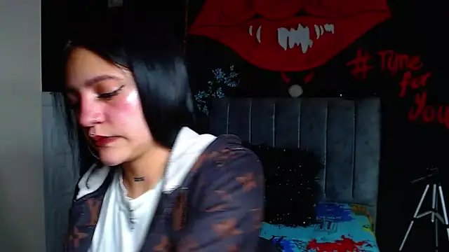 Violettasquirt webcam