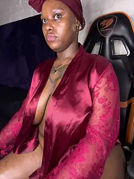 QUEEN_NOBUHLE_FEMDOM_777