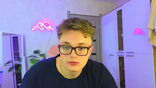 robertkingsize webcam