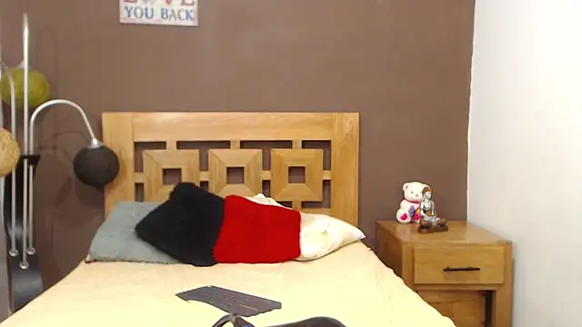 valesantodomingo - ValeSantoDomingo's free webcam - UK Sex Cams