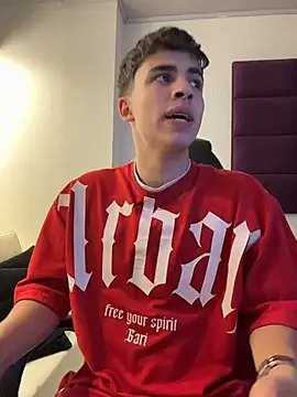 AdrianRinaldi webcam