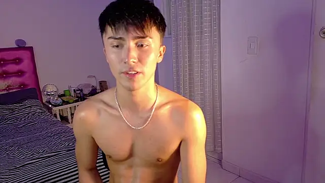 santi-fabulous webcam