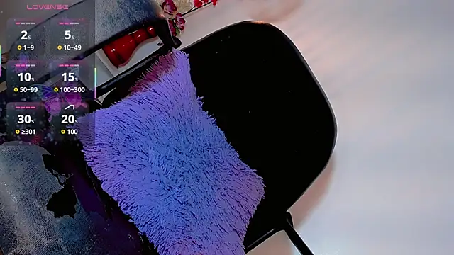 emelly_horny_ webcam