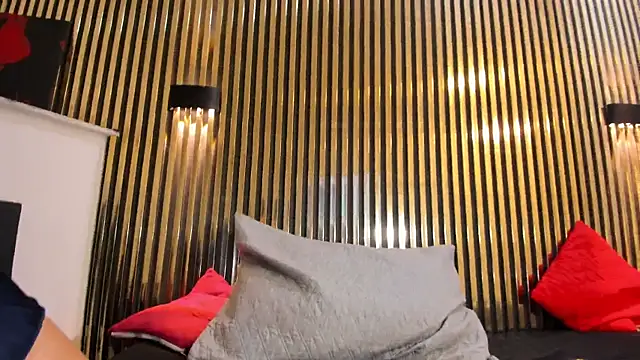 Lilith_Bonnet webcam