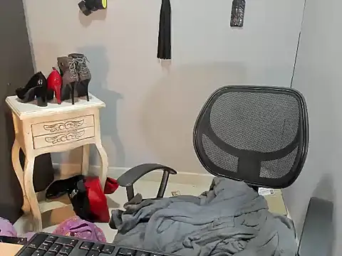 sandyquinnxx - Sandyquinnxx's free webcam - UK Sex Cams