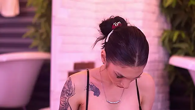 nyssasky - NyssaSky's free webcam