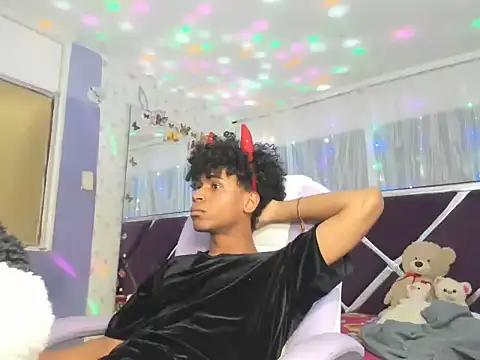 Santy_bigcock_01 webcam