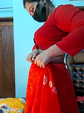 Webcam Model (Bristy-)  is live.Free join now!