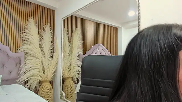 ChannelWhitee_ webcam