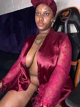 QUEEN_NOBUHLE_FEMDOM_777