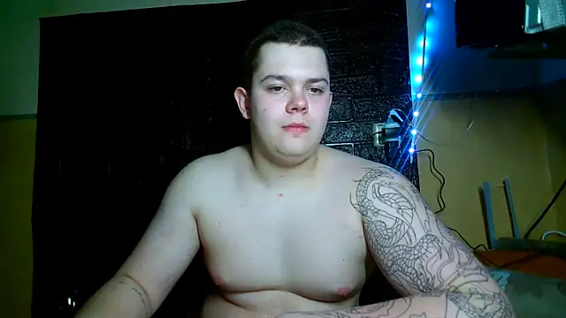 CuteButNaughty_ webcam