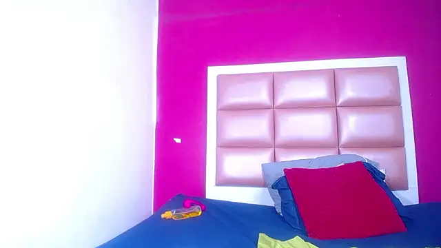 ebonny_suggarmommy1 webcam