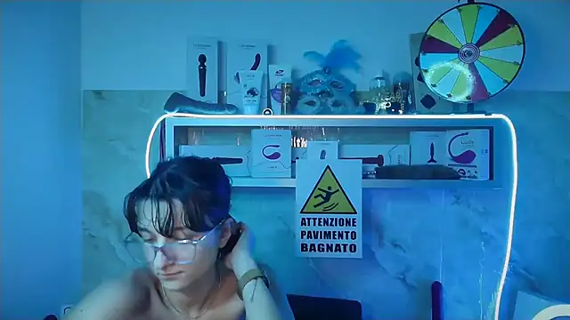 lui_sa3 - Lui_sa3's free webcam - UK Sex Cams