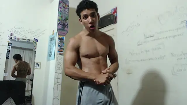 ethan_noir - Ethan_noir's free webcam - UK Sex Cams