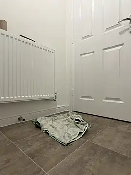 Webcam Model (ScarStarX)  is live.Free join now!