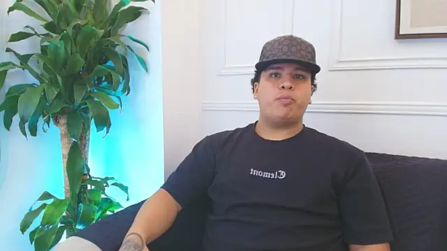 Naim_Bennetsex webcam