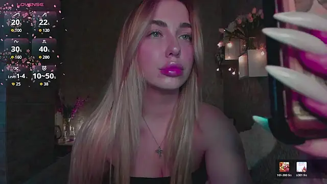 Mika_Rayy webcam