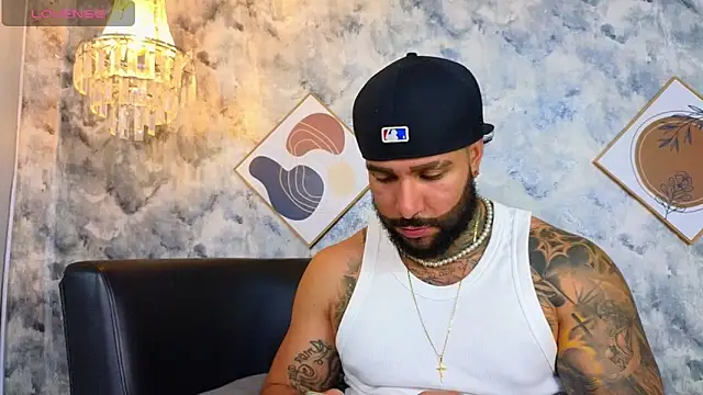 apolo_rousse1 - Apolo_rousse1's free webcam - UK Sex Cams