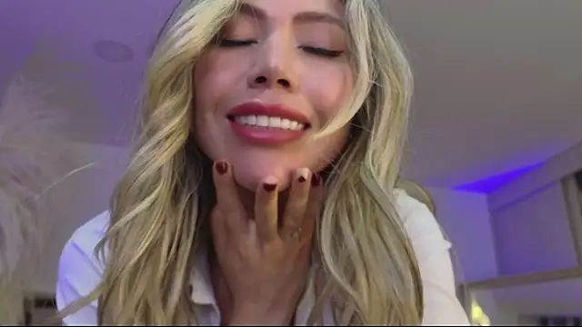 ammy_castro - Ammy_Castro's free webcam - UK Sex Cams