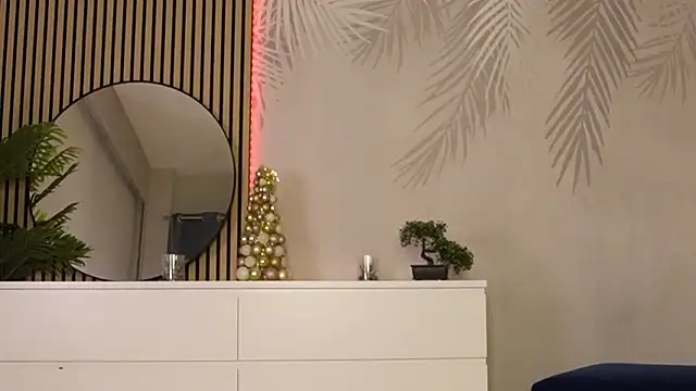 HottieLillyXXX webcam