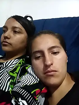 sharon_and_sharit webcam