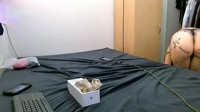 Empress_Lilith webcam