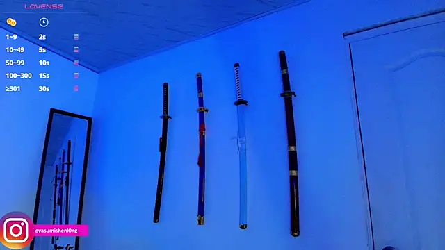 nicorobinn - Nicorobinn's free webcam - UK Sex Cams