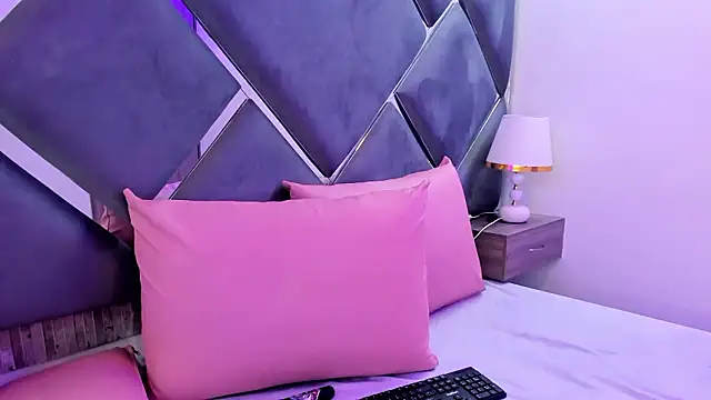 Charlotte_Myers webcam