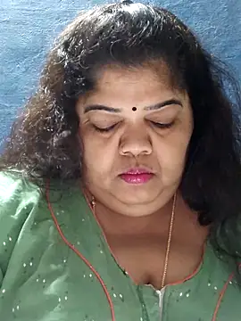 tamilthanushri - Tamilthanushri's free webcam - UK Sex Cams