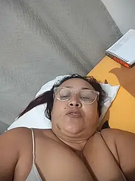 nini_love_ - Nini_Love_'s free webcam - UK Sex Cams