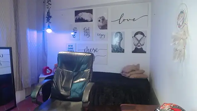 amethystshadow17 - AmethystShadow17's free webcam - UK Sex Cams