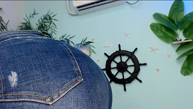 lucerodelamanana343 webcam