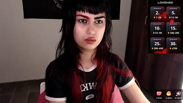 Little-Lucifer webcam