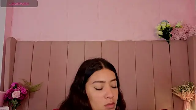 MollyBigBoobs12 webcam