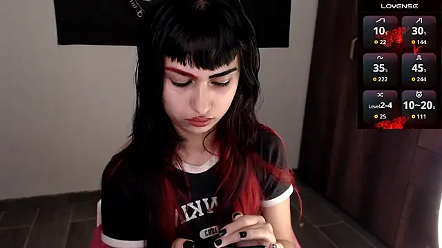 Little-Lucifer webcam