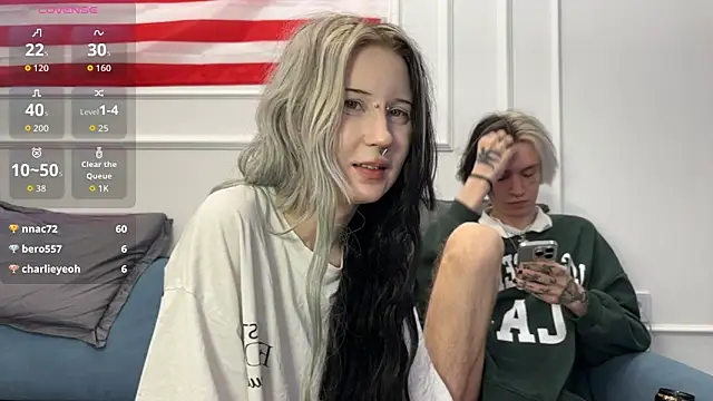 VeryRare_TwinS webcam