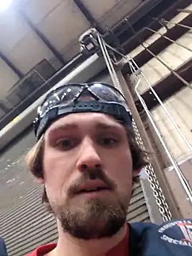 countrybannanama... Live Webcam on Stripchat