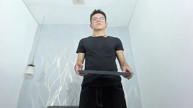 andyfame1 - AndyFame1's free webcam - UK Sex Cams