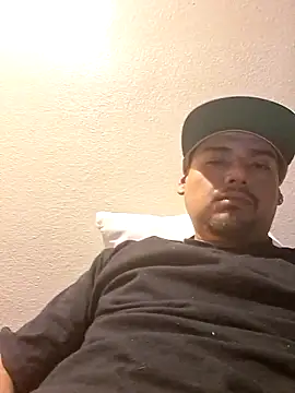 acousticfuzz8 - AcousticFuzz8's free webcam - UK Sex Cams