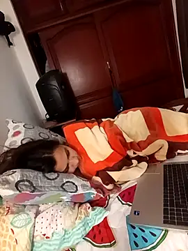 LeticiaHinkley webcam