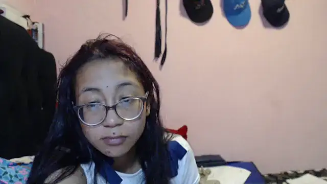 violet_and_smith - Violet_And_Smith's free webcam - UK Sex Cams