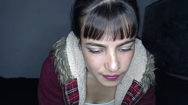 skinny_sweet2411 webcam