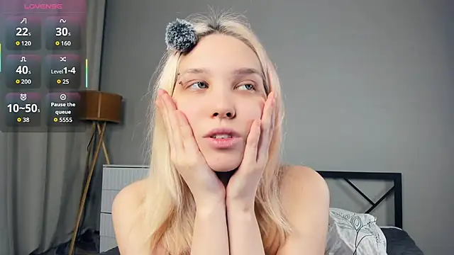 ErinBissonnette webcam