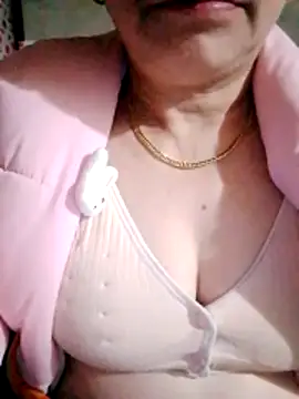 small-house123 webcam